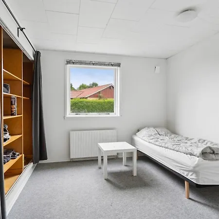 The Lucky Peer - 120m2 House 4 Bedroom House - Full Kitchen & Free Parking Apartman Odense
